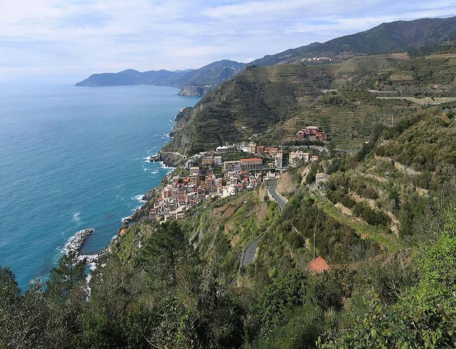Maison De Village Avec Piscine Au-Dessus Des Cinque Terre Madonna del Trezzo Exterior photo